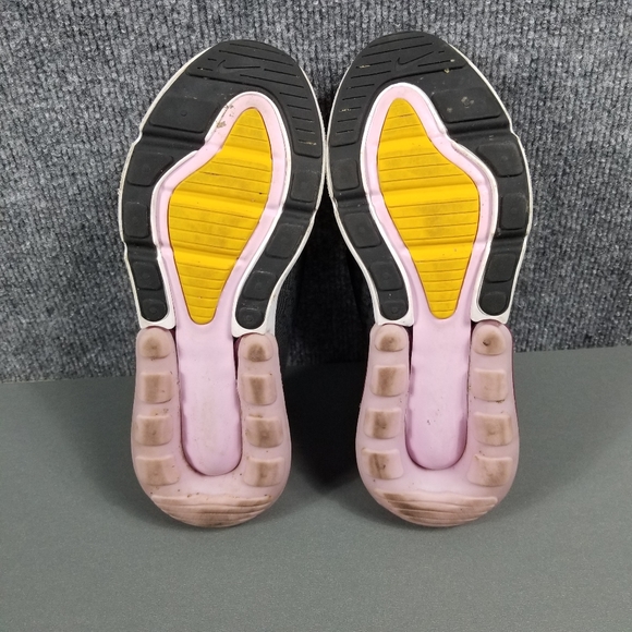 Nike Air Max 270 - Picture 6 of 10